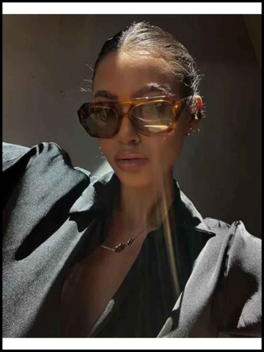 Retro 70s Oversized Square Aviator Sunglasses for Women Men UV400 Protection